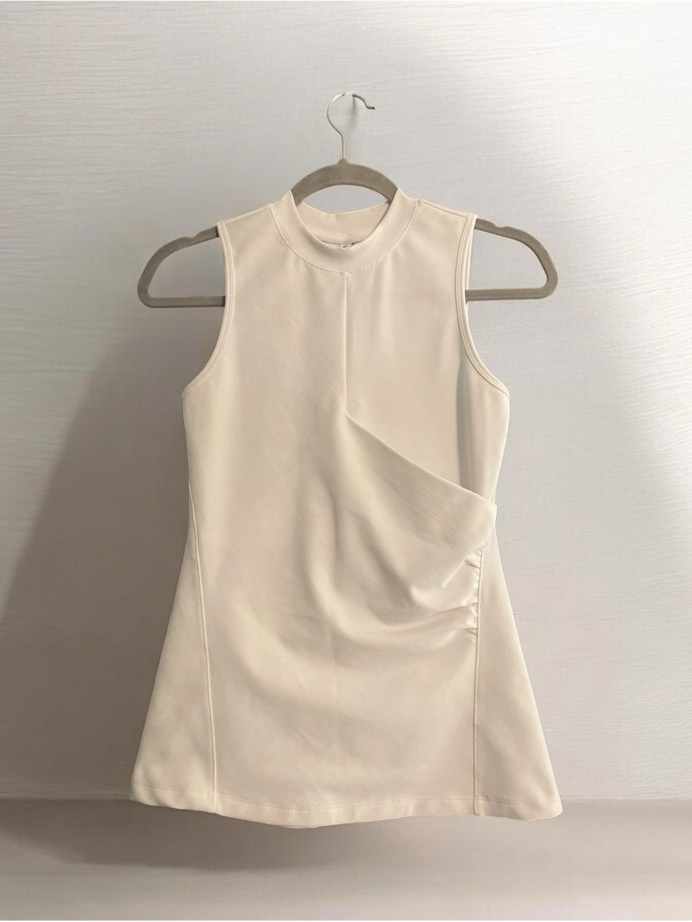 Athleta White Bayview Ruching Sleeveless Mock Neck Tank Top Size XS
